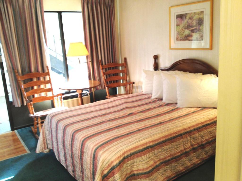 Almost Home Lodge Branson Esterno foto